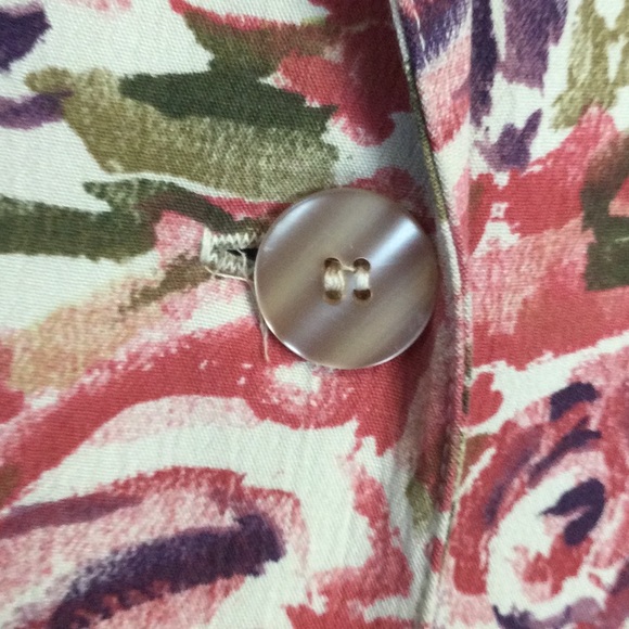 Toni Garment Floral Blazer - Picture 4 of 7